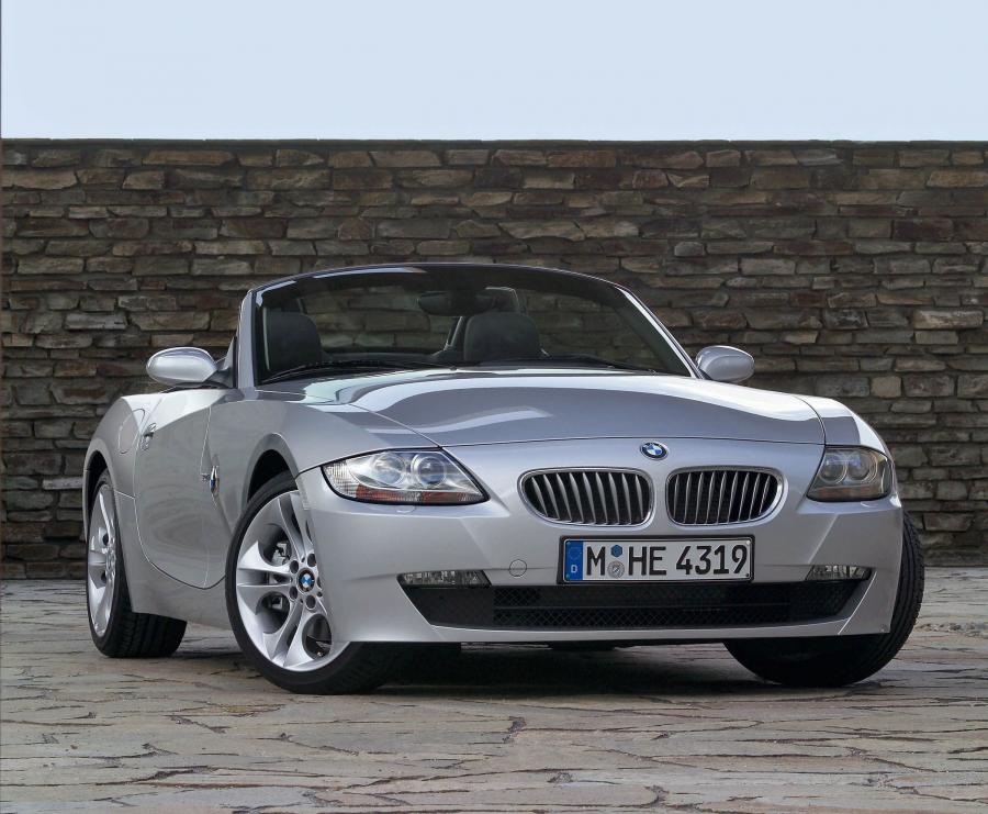  BMW Z4 Roadster 2006 года  (фото 18 из 30)